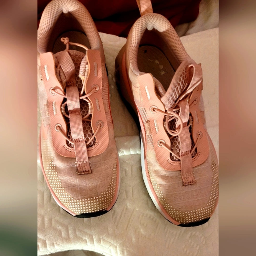 (PS) Nike Air Max 2021 Pink Blaze girls size 2.5Y